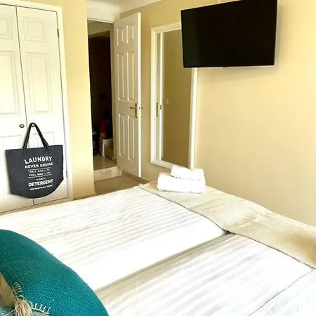 Magnifique Villa Avec Piscine Vu Mer Villa *